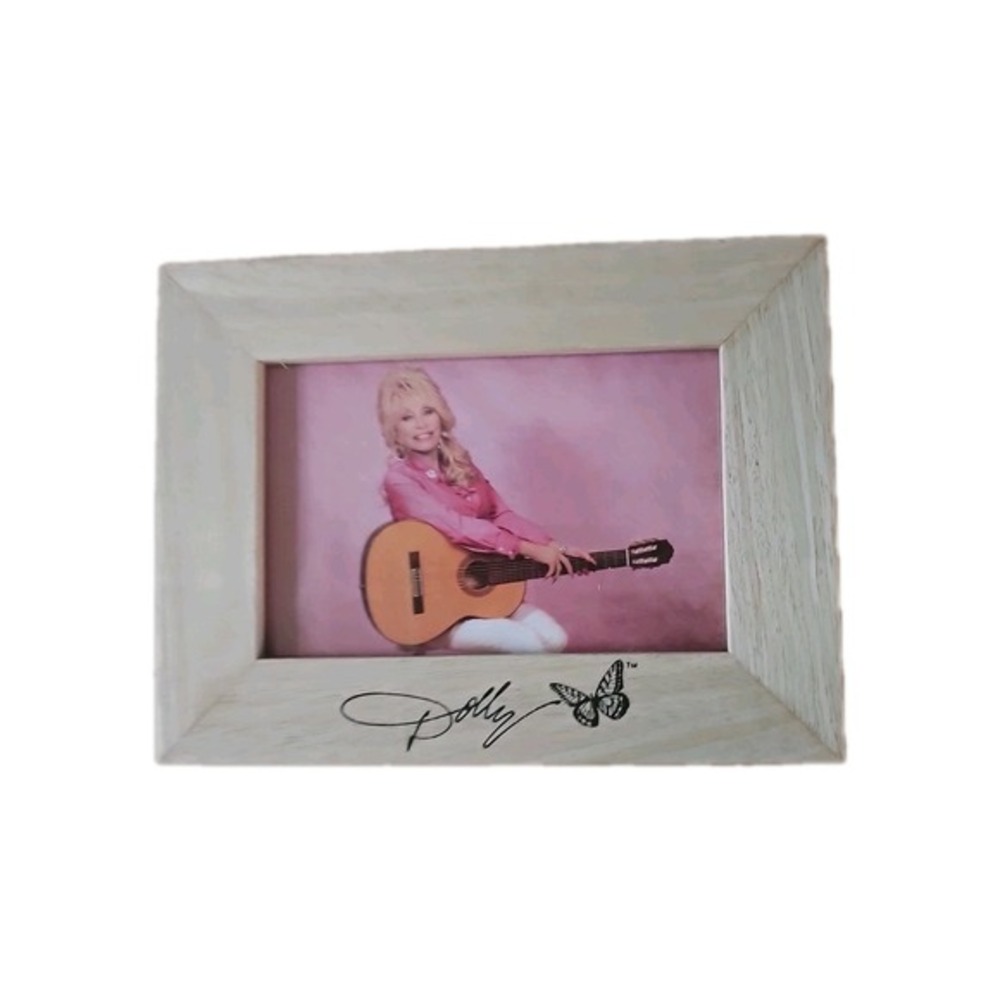 Dolly Patro‎ Picture  Size 4x6